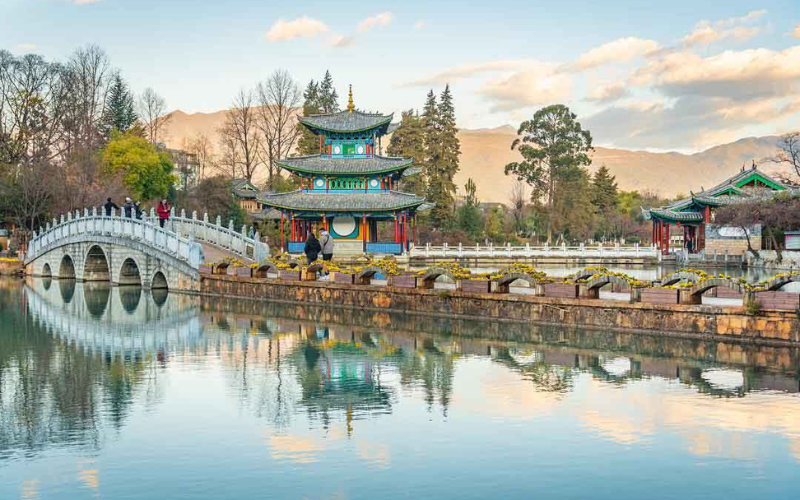 lịch trình tour Lệ Giang Côn Minh